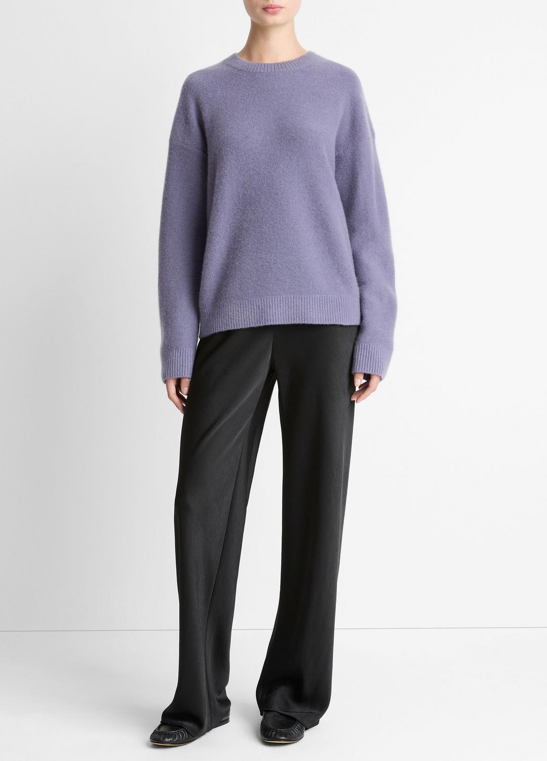 VINCE Women Plush Cashmere Crew Neck Sweater in Crew Neck