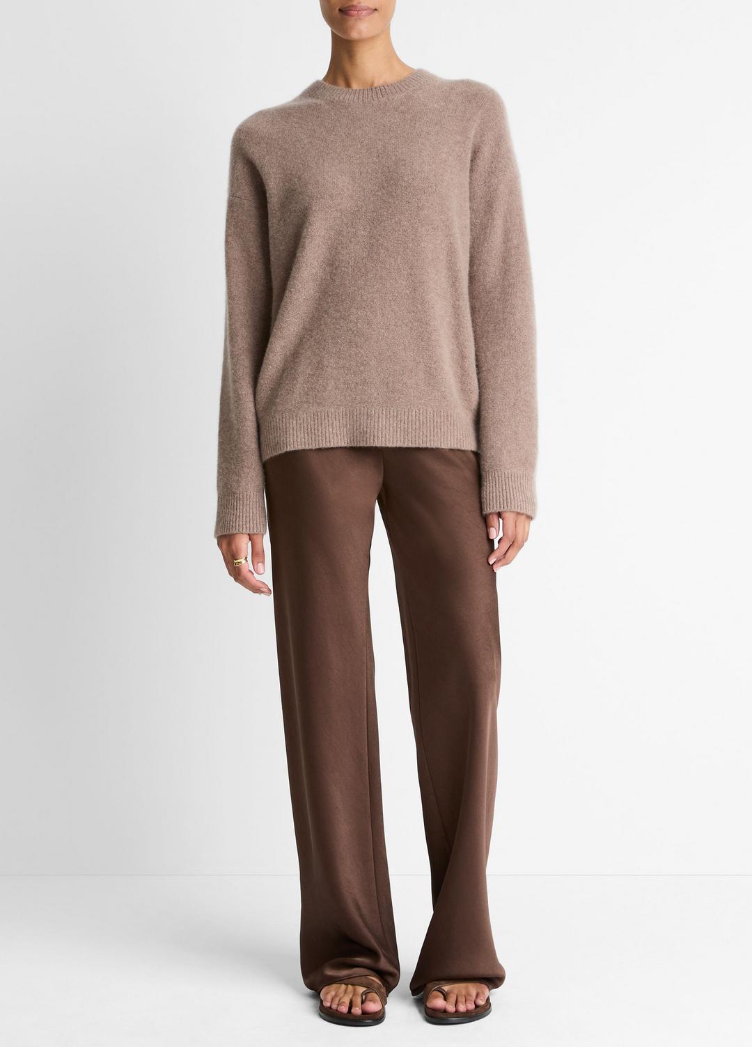 VINCE Women Plush Cashmere Crew Neck Sweater in Crew Neck