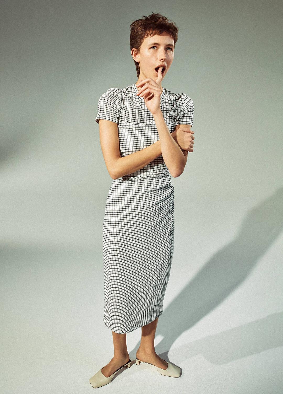 VINCE Sale Checked Smocked T-Shirt in Shirts & Tees