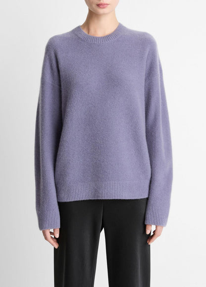 VINCE Women Plush Cashmere Crew Neck Sweater in Crew Neck