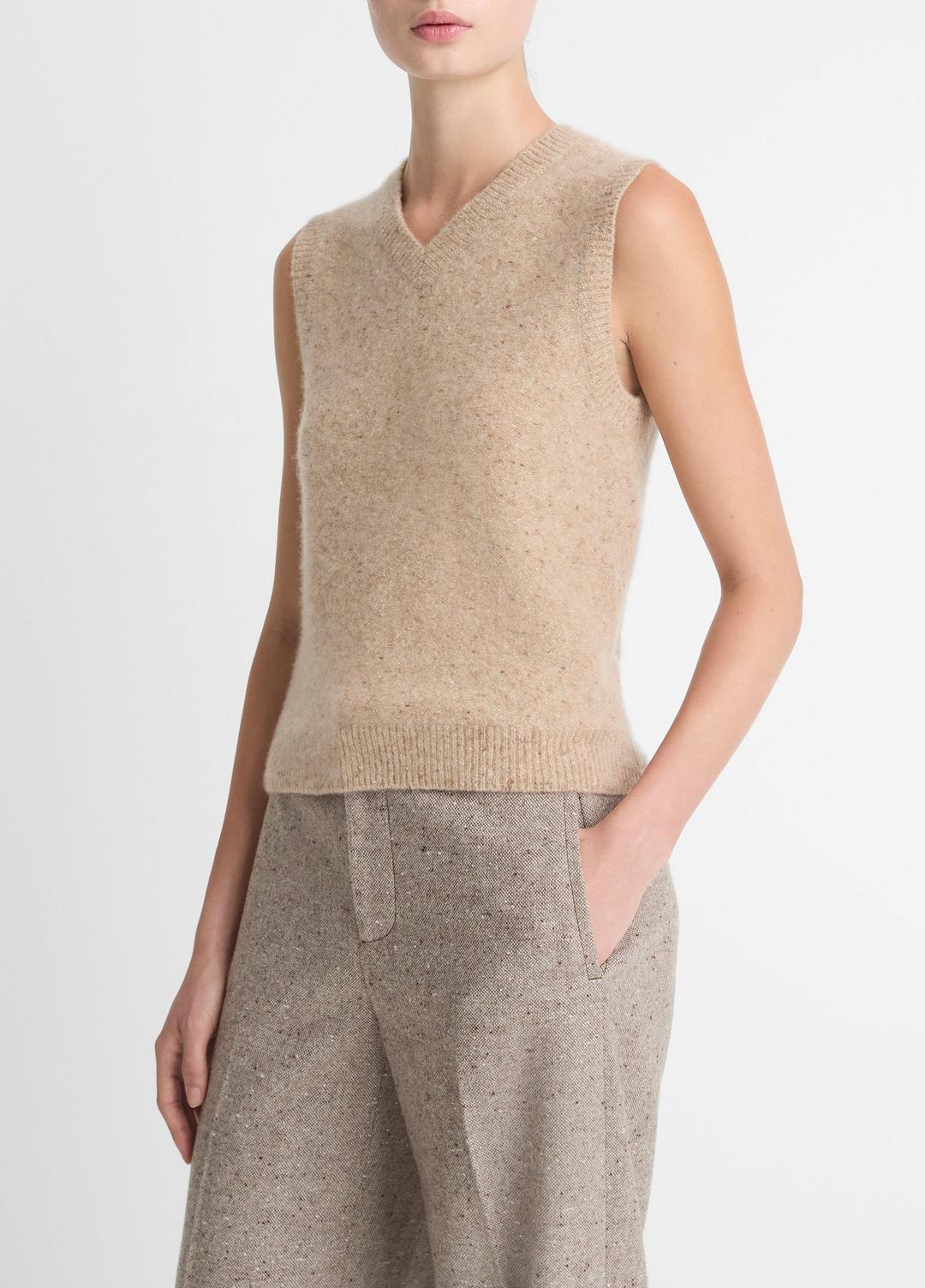 VINCE Women Donegal Plush Cashmere Sweater Vest in V-Neck