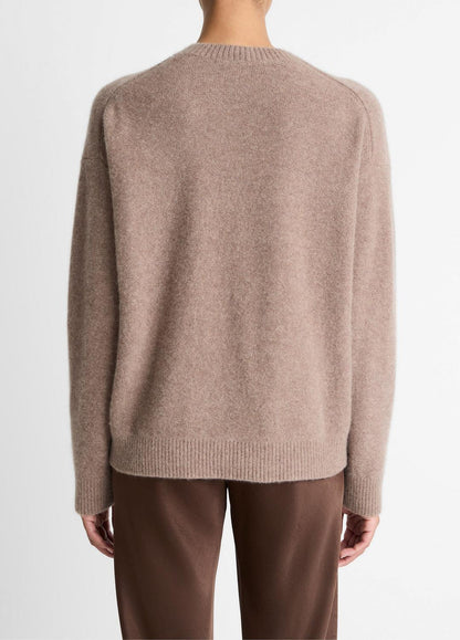 VINCE Women Plush Cashmere Crew Neck Sweater in Crew Neck