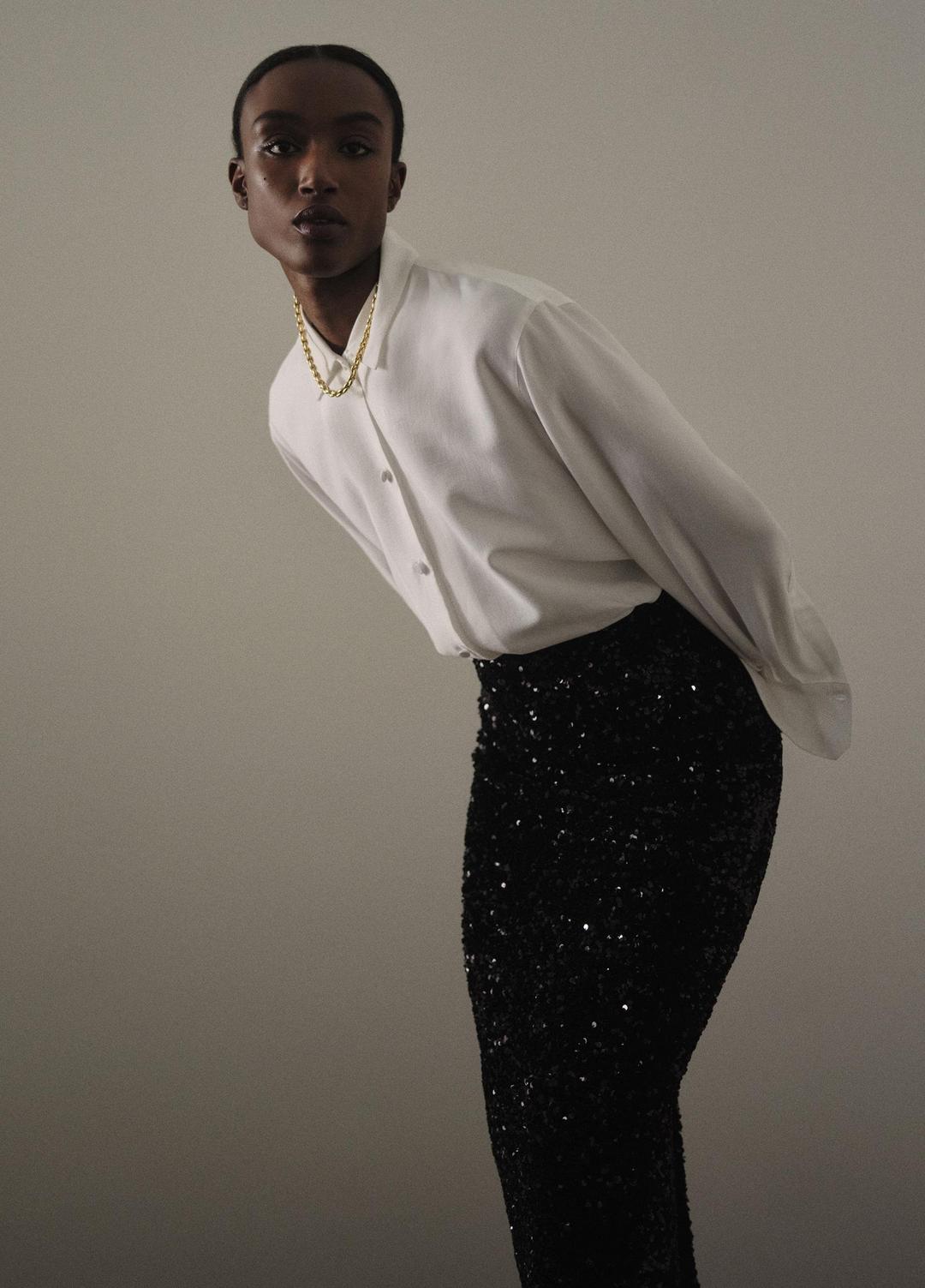 VINCE Women Refined Twill Covered-Button Shirt in Long Sleeve