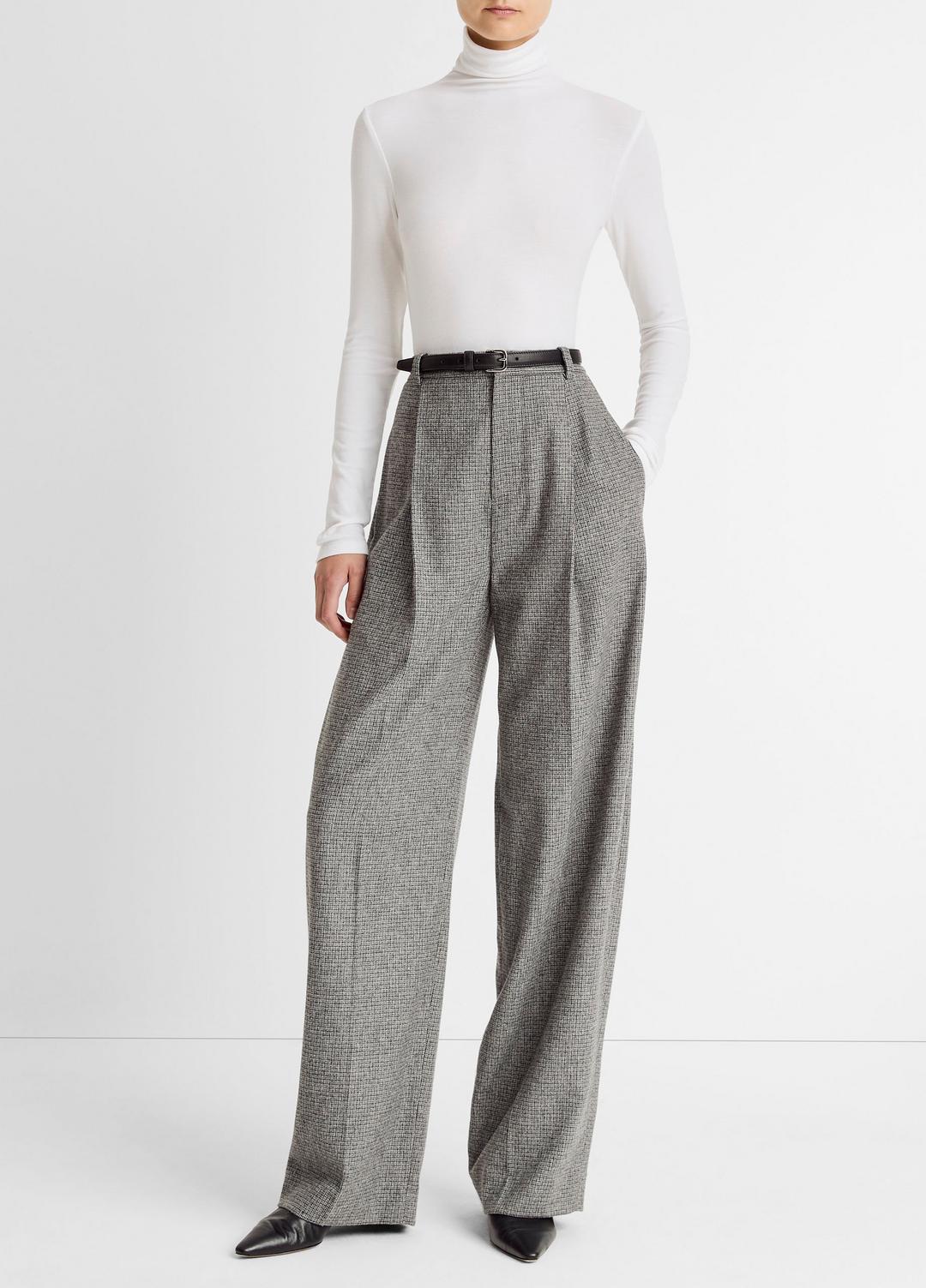 VINCE Women Essential Long-Sleeve Turtleneck Top in Long Sleeve