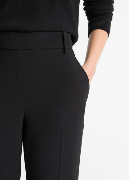 VINCE Women Crepe Tapered Pull-On Pant in Trousers