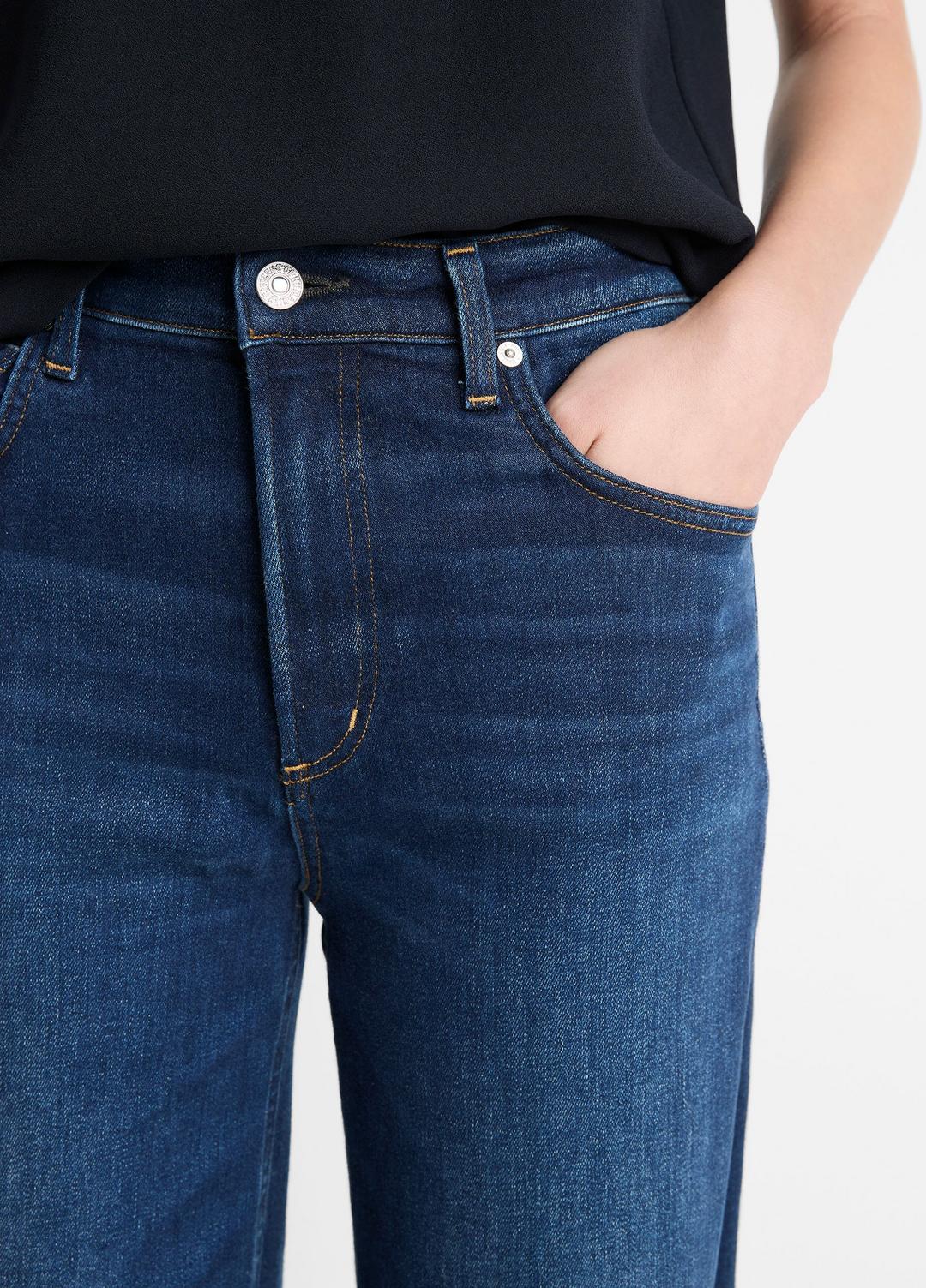 VINCE Women Citizens of Humanity Lyra Wide-Leg Crop Clean-Hem Jean in Denim