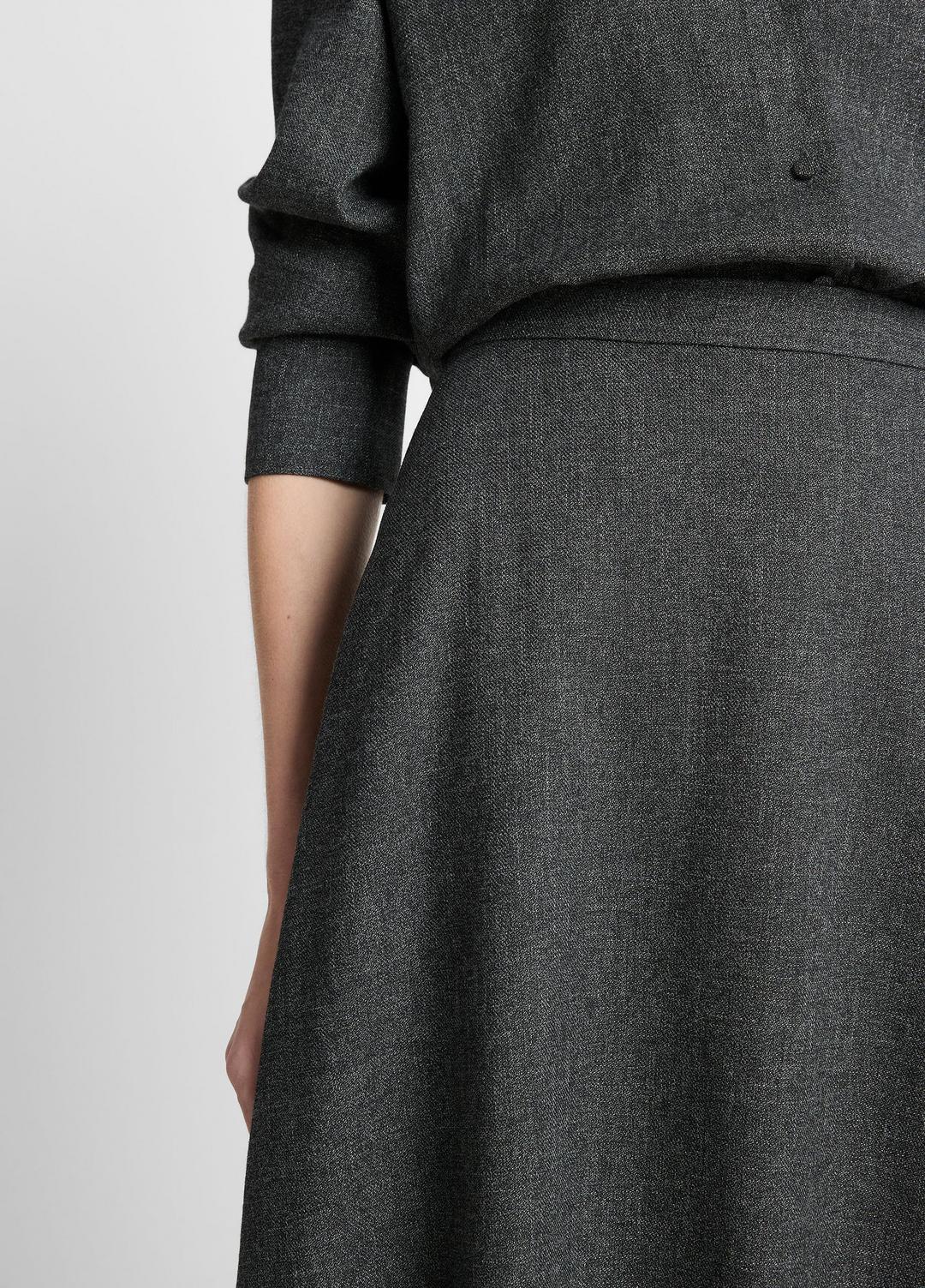 VINCE Women Italian Jaspe Full Skirt in Skirts