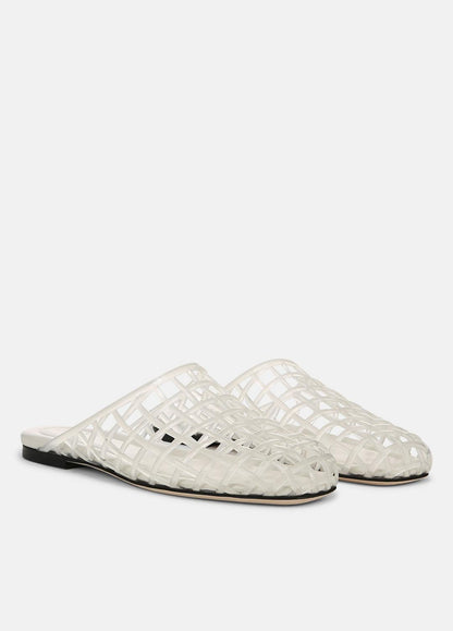 VINCE Women Barcelona Jelly Sandal in Sandals