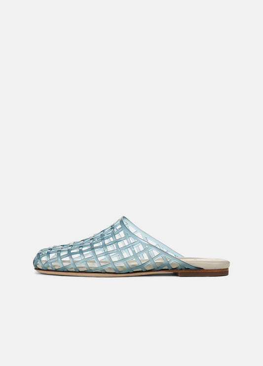 VINCE Women Barcelona Jelly Sandal in Sandals