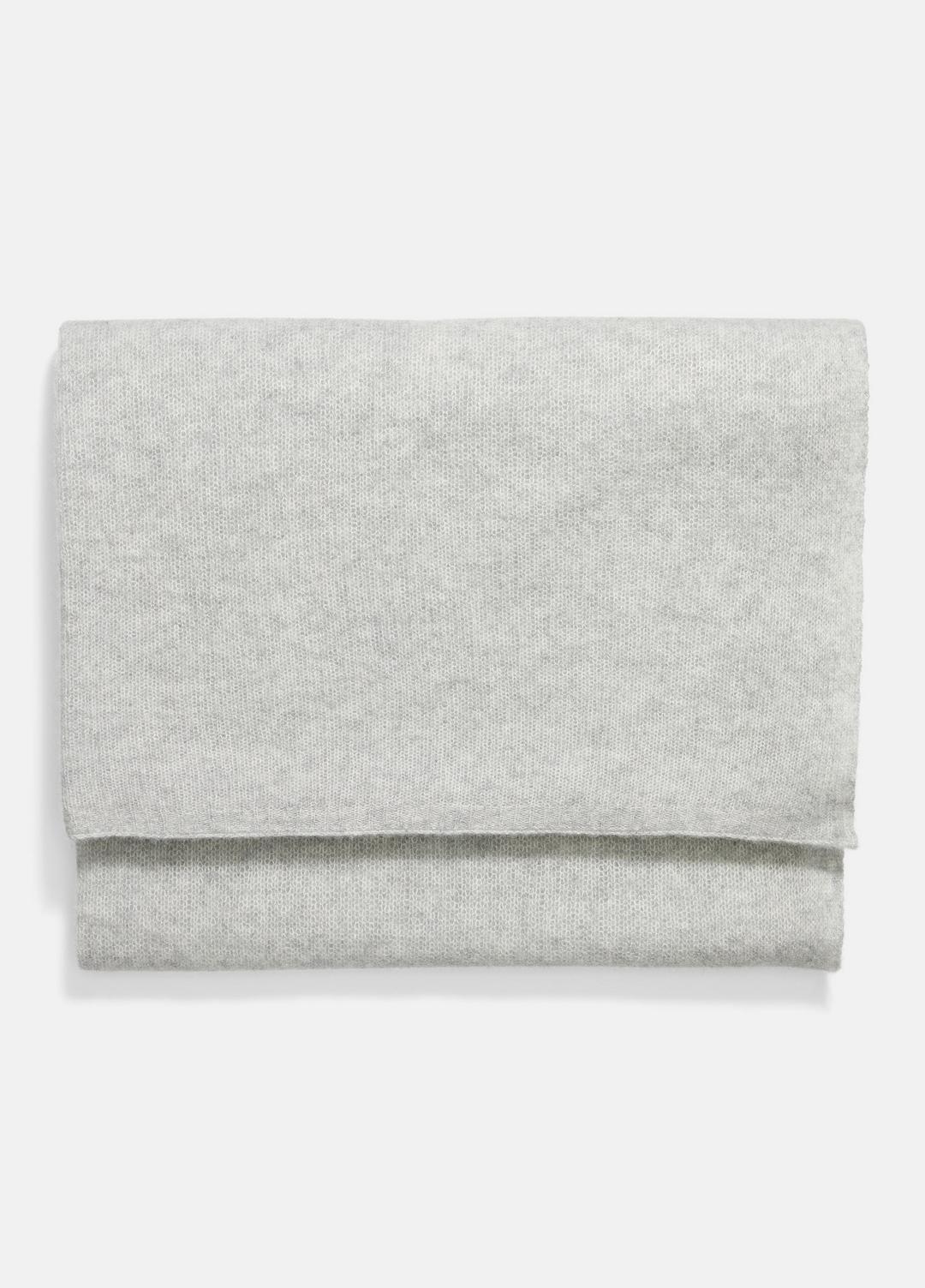 VINCE Women Featherweight Cashmere Travel Wrap in Scarves & Hats