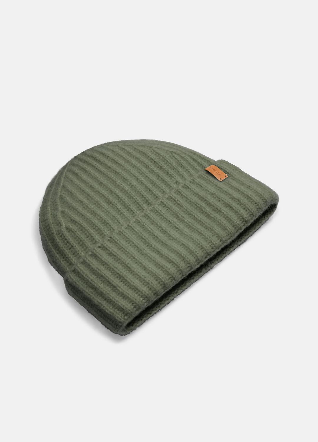 VINCE Women Plush Cashmere Chunky-Knit Beanie in Scarves & Hats