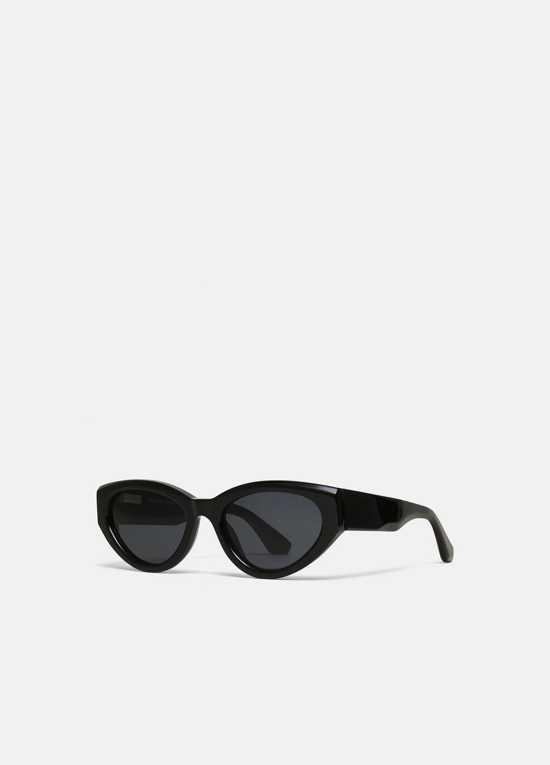 VINCE Women|Men Chimi 06 Sunglasses in Sunglasses