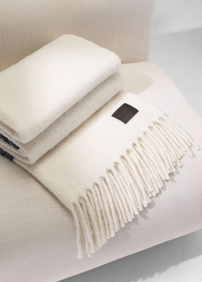 VINCE Women Brushed Alpaca-Blend Throw in Pillows & Blankets