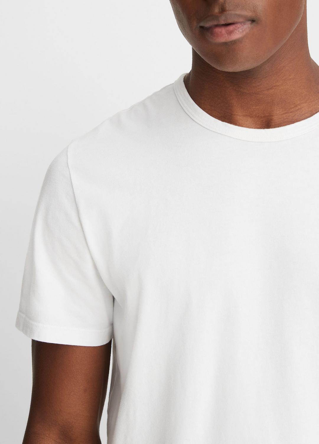 VINCE Men Garment Dye Cotton T-Shirt in Short Sleeve