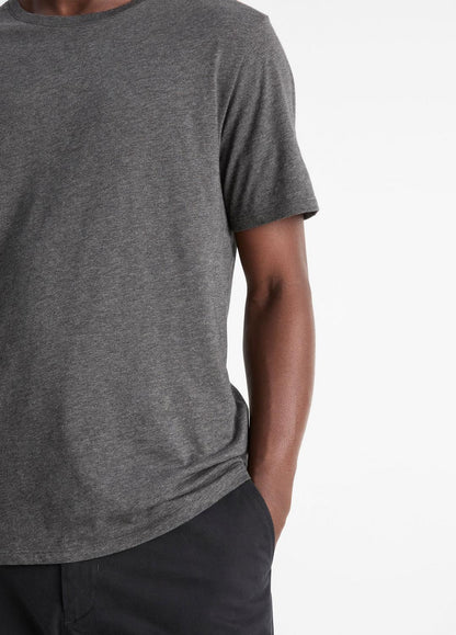 VINCE Men Pima Cotton Crew Neck T-Shirt in Short Sleeve