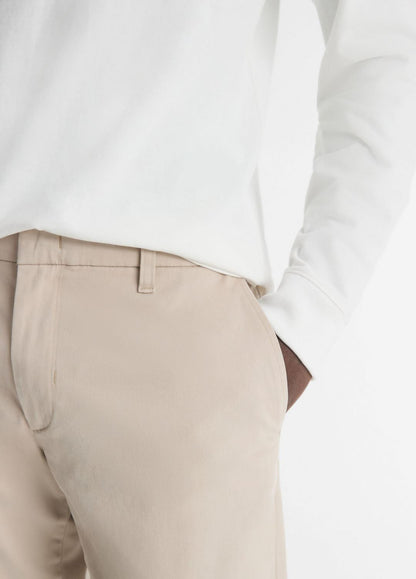 VINCE Men Dylan Slim Cotton Chino Pant in Trousers