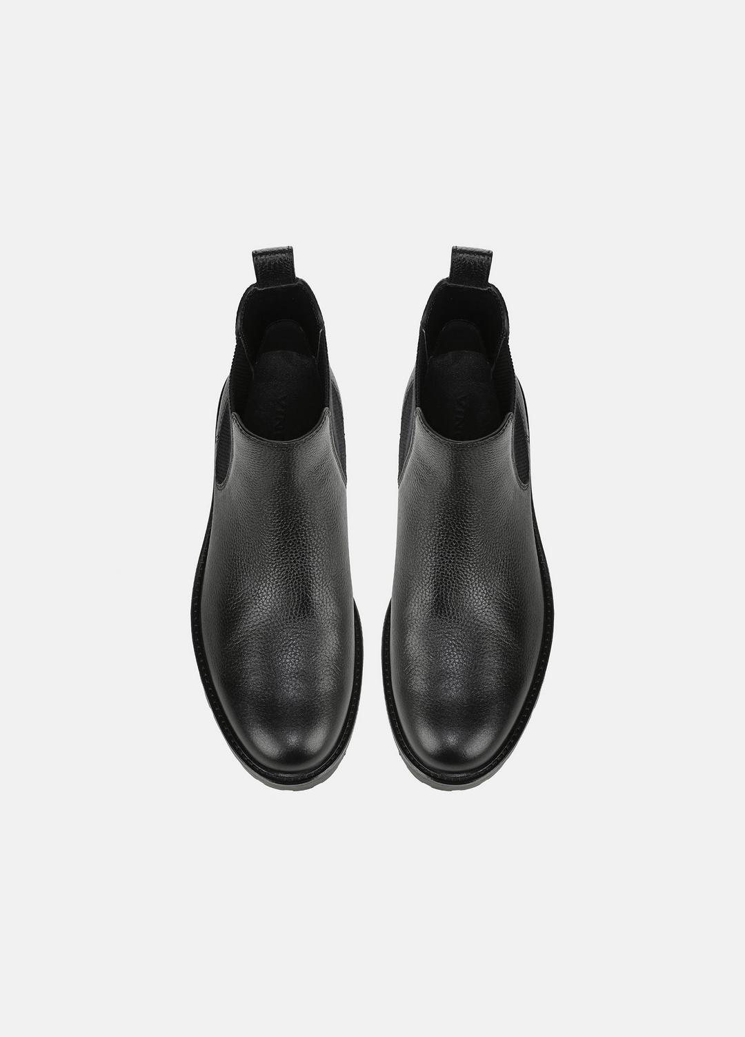 VINCE Men Dave Chelsea Boot in Boots