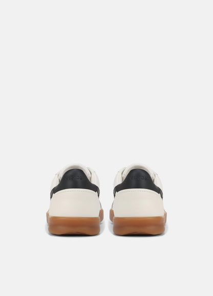 VINCE Men Oasis Leather Sneaker in Sneakers