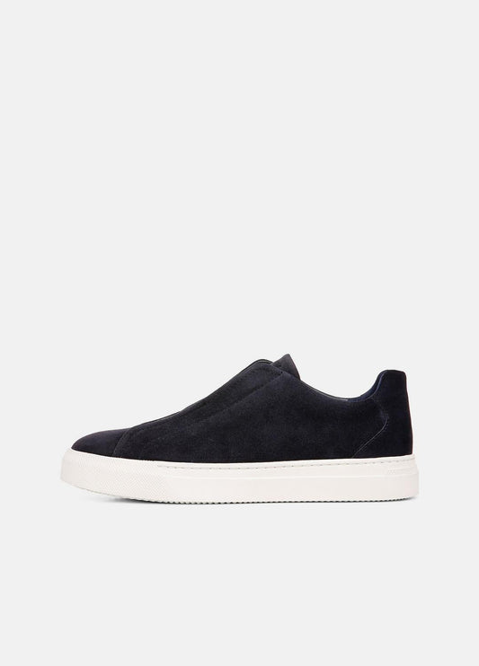 VINCE Men Lakewood Suede Sneaker in Sneakers