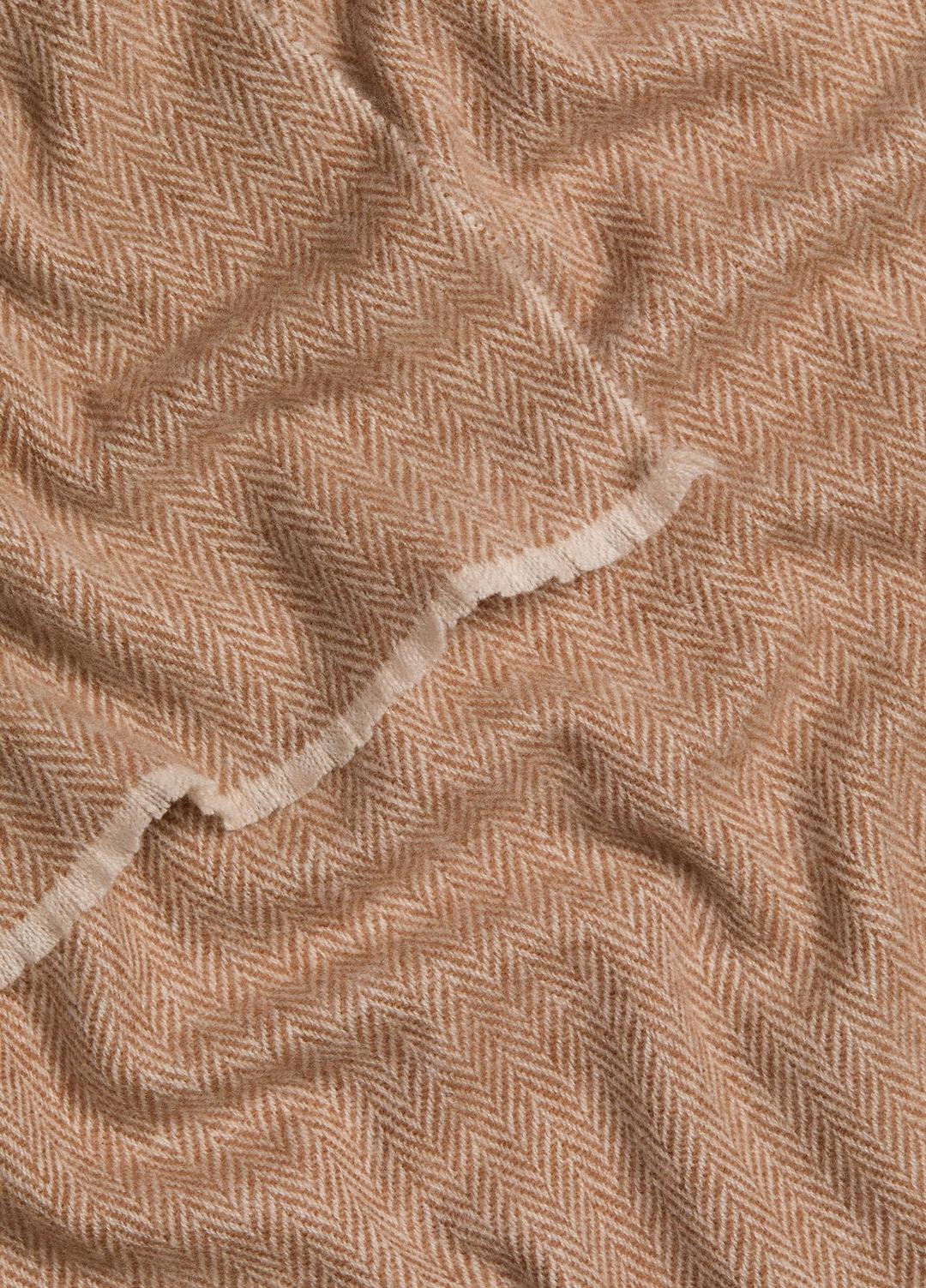VINCE Men Herringbone Cashmere Scarf in Scarves & Hats