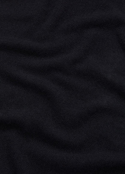 VINCE Men Herringbone Cashmere Scarf in Scarves & Hats