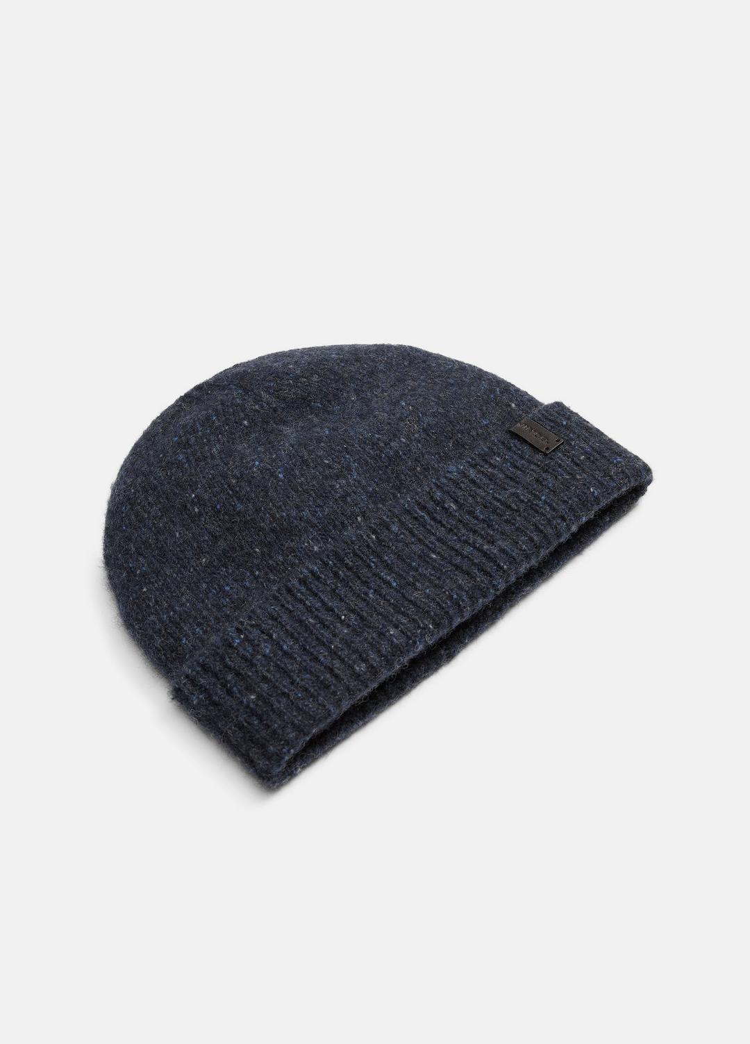 VINCE Men Donegal Cashmere Beanie in Scarves & Hats